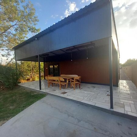 Rita Apartman & Studio Zrenjanin Luaran gambar
