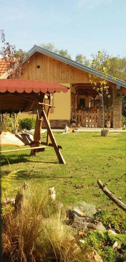 Rita Apartman & Studio Zrenjanin Luaran gambar