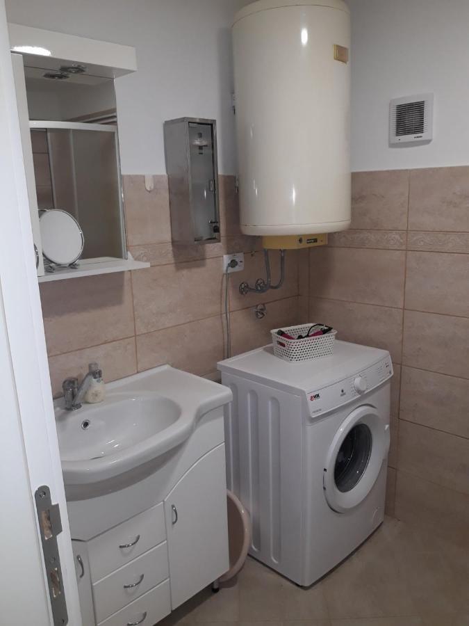 Rita Apartman & Studio Zrenjanin Luaran gambar