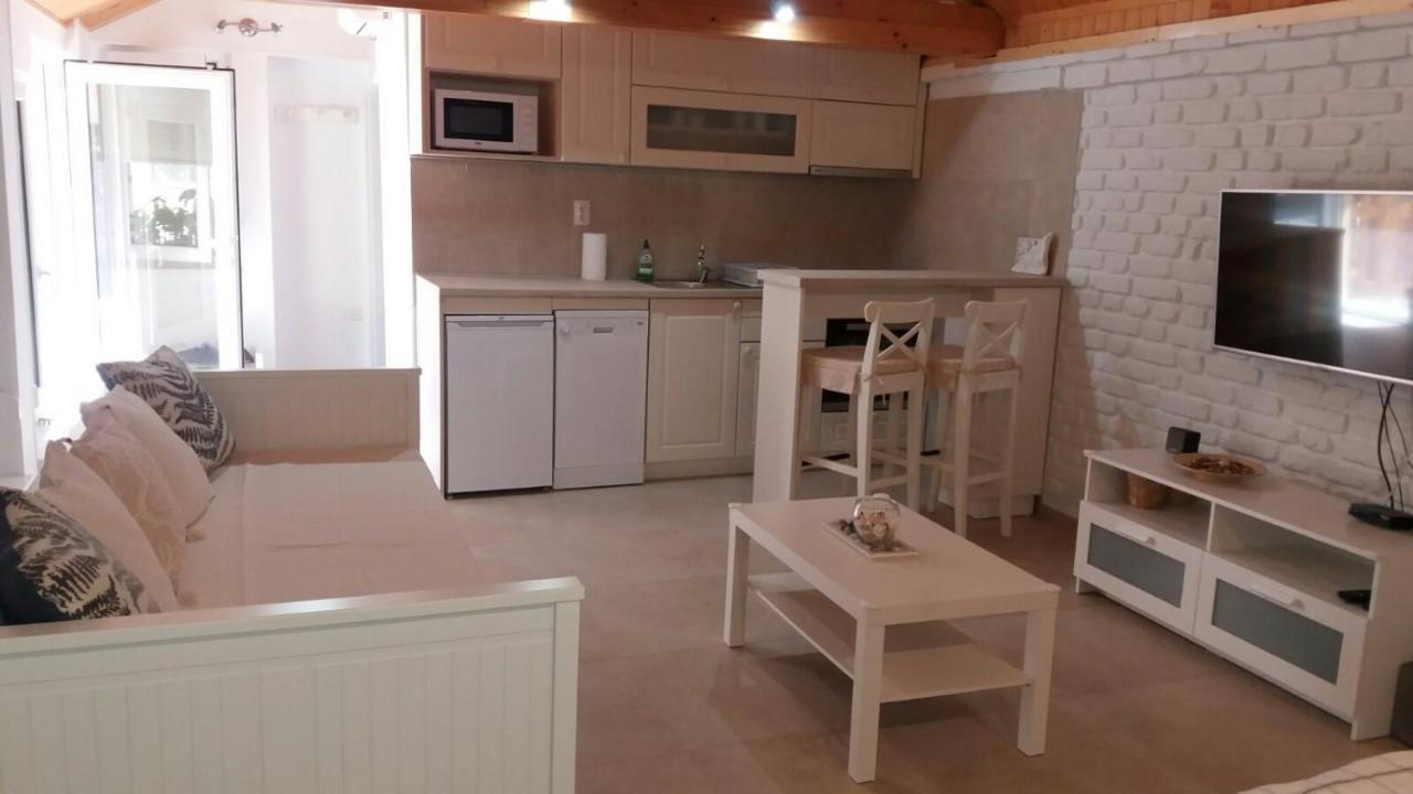 Rita Apartman & Studio Zrenjanin Luaran gambar